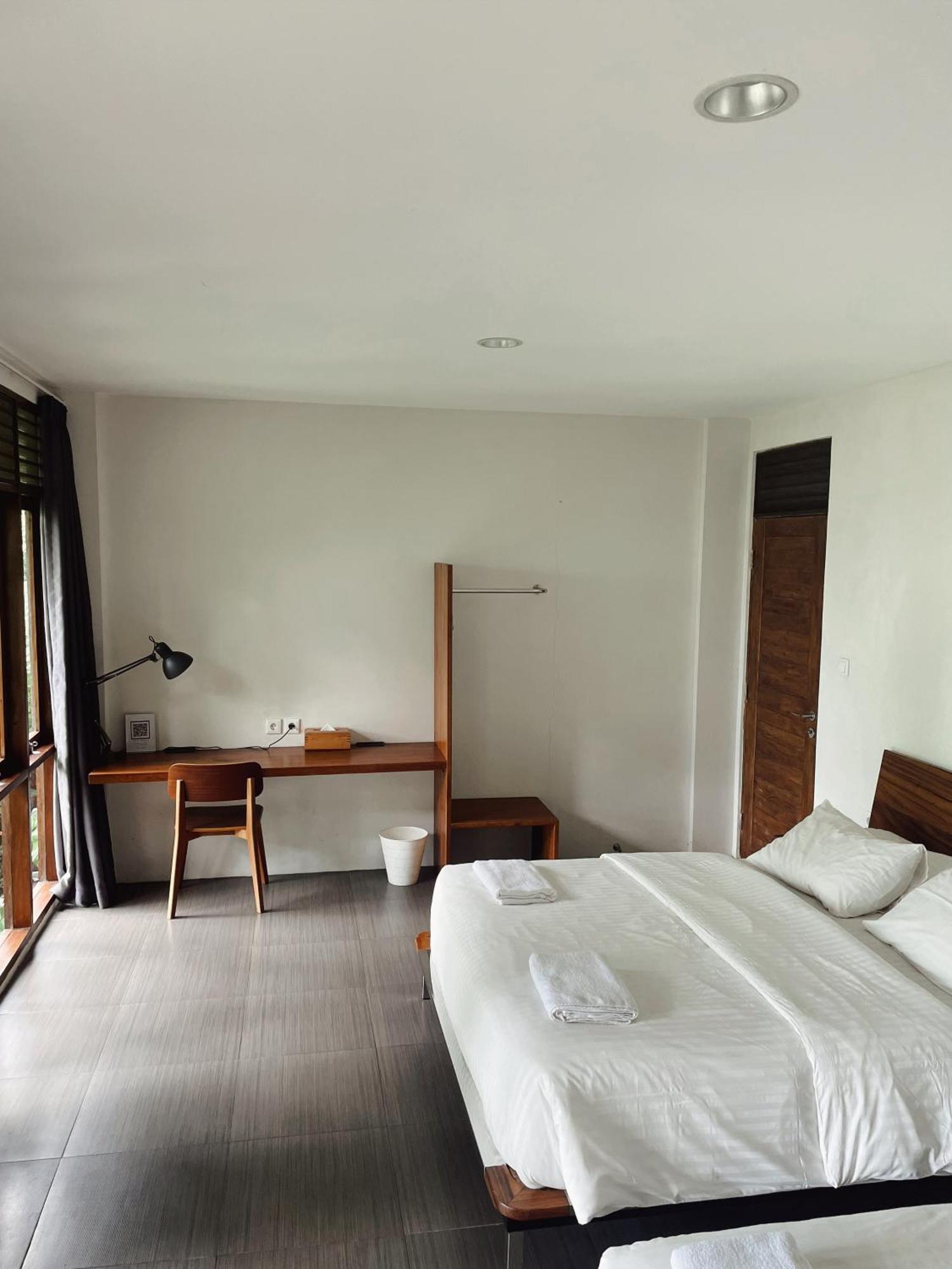 Hotel Habitat Hills Cisarua Esterno foto